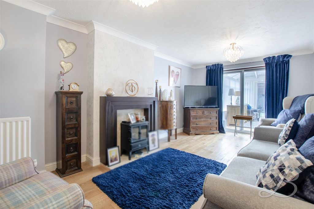 Property photo 3 of 26 CC12.Jpg