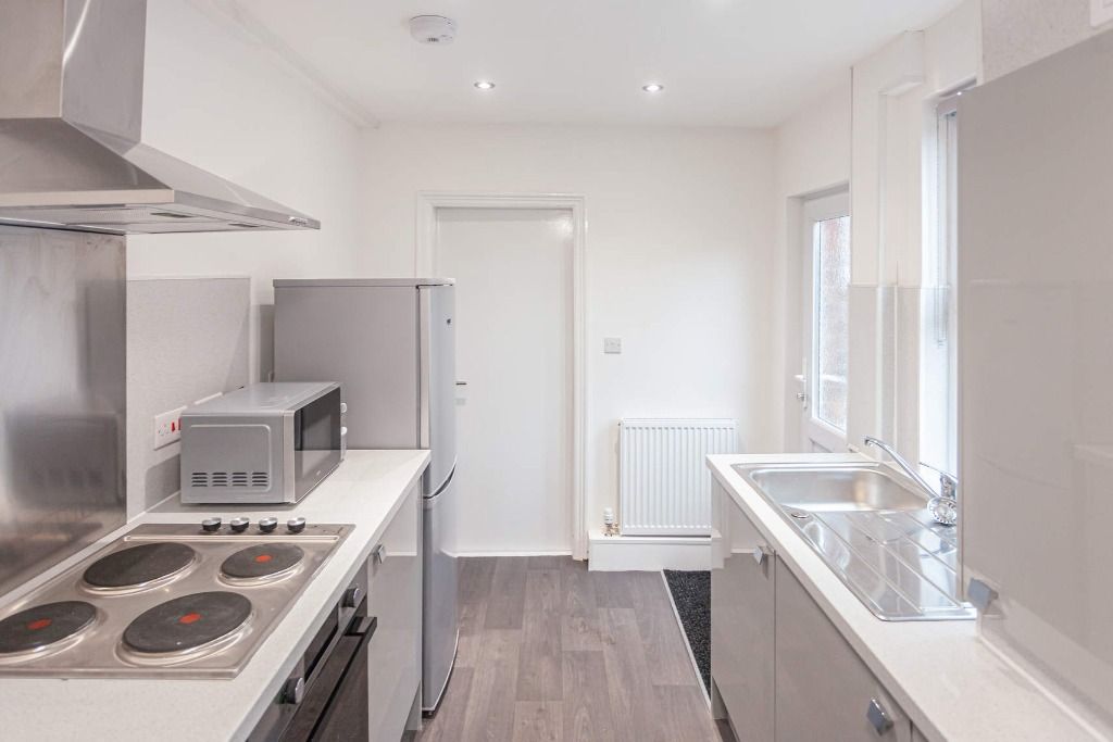 Property photo 2 of 22 6_16400130018188.Jpg