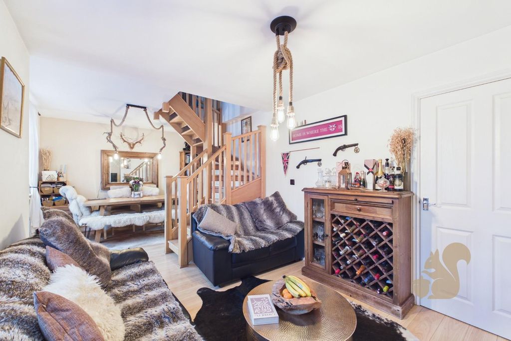 Property photo 2 of 16 Cam01659G0-Pr0733-Still007.Jpg