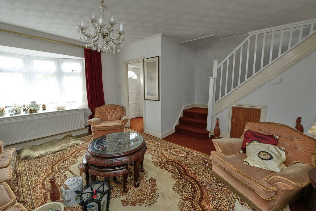 Property photo 3 of 14