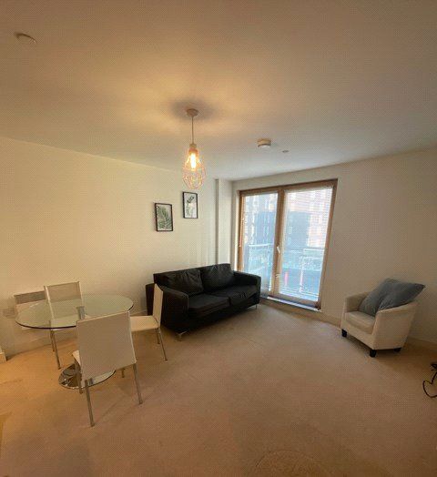 Property photo 3 of 12 Picture 3