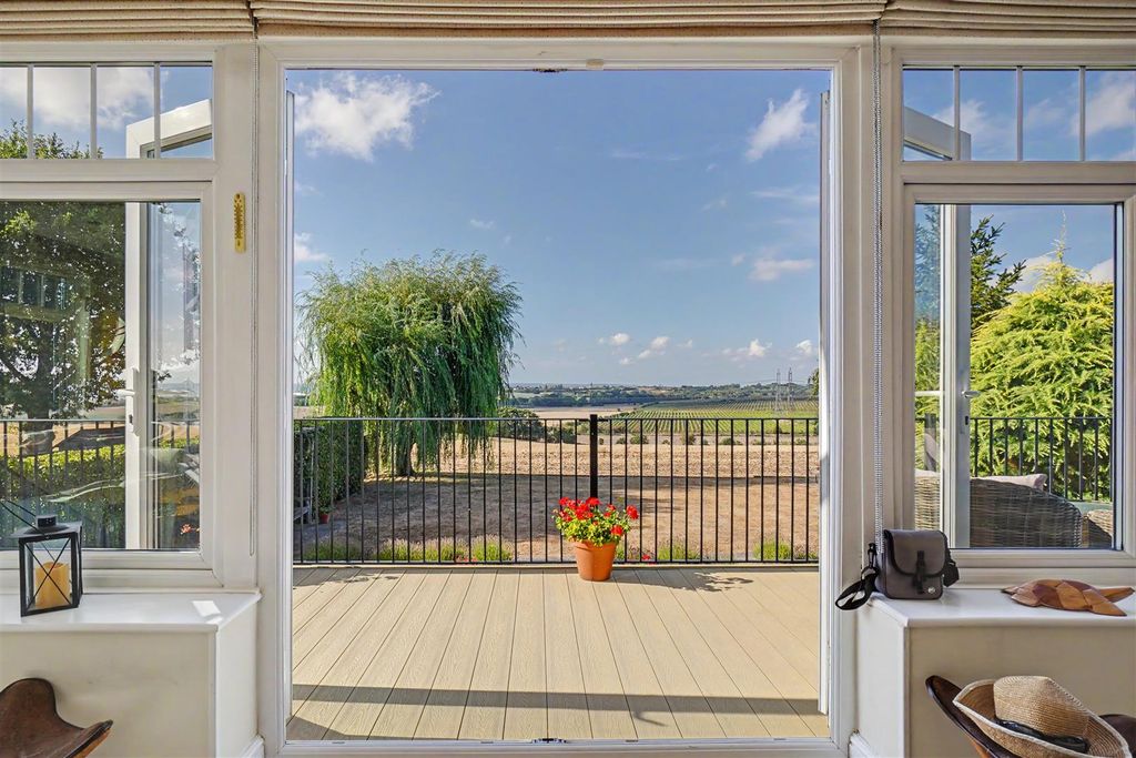 Property photo 2 of 35 2