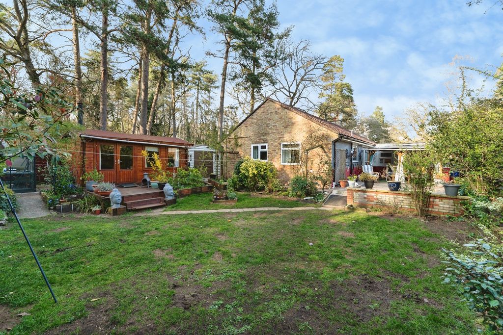 Property photo 2 of 16 Pbox-Img.Jpg