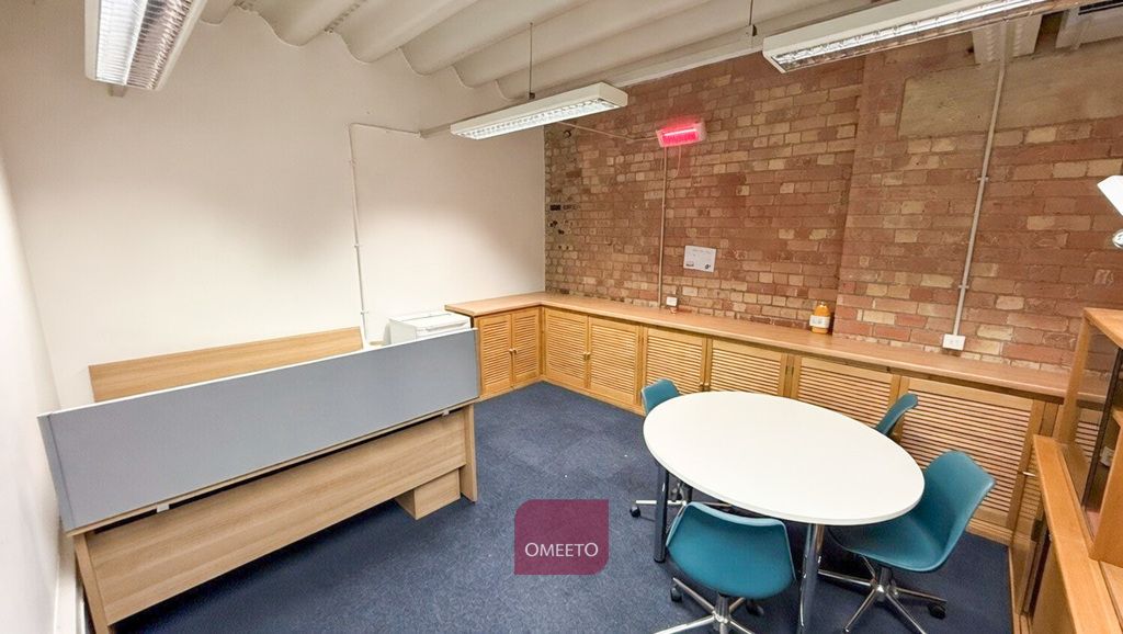 Property photo 3 of 7 Office To Rent