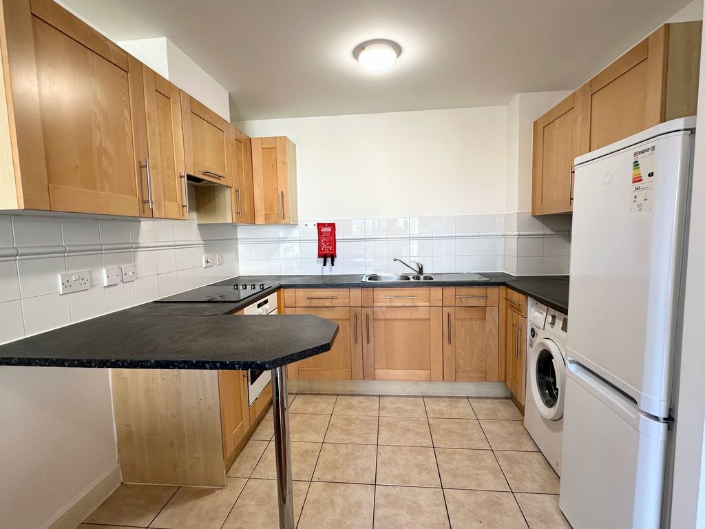 Property photo 3 of 8