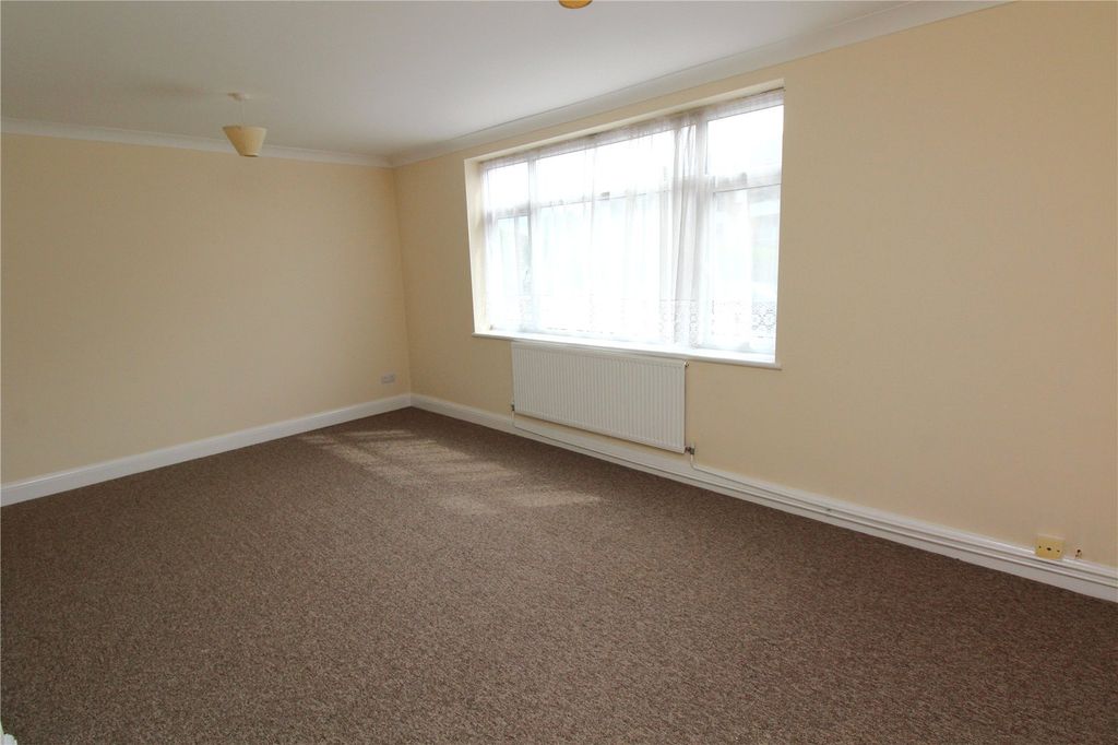 Property photo 3 of 17 Lounge View 2