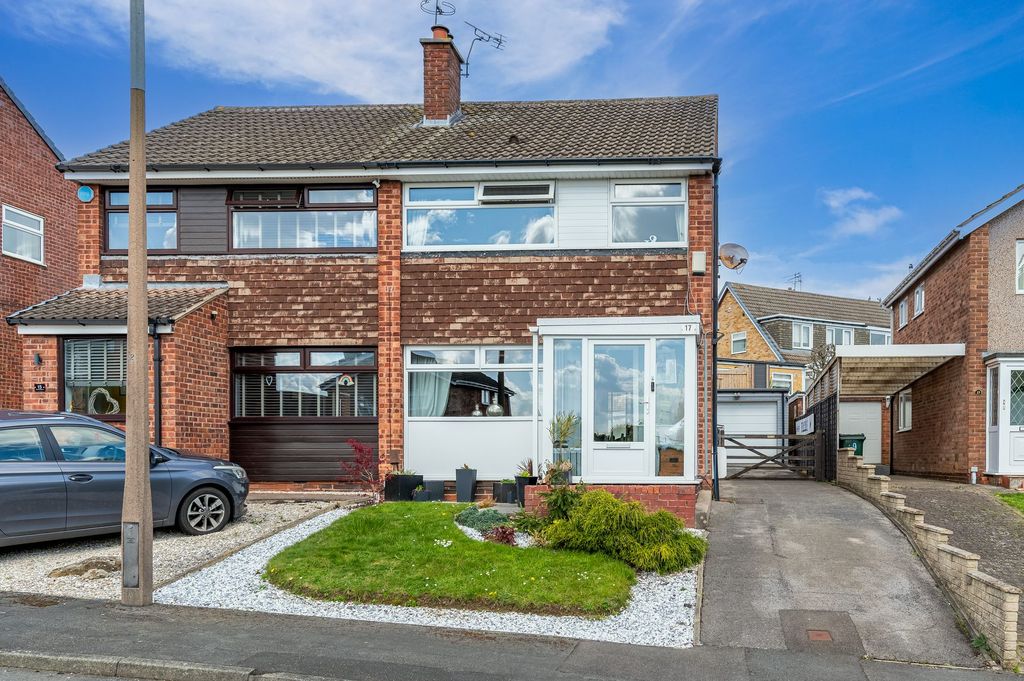 Property photo 1 of 25