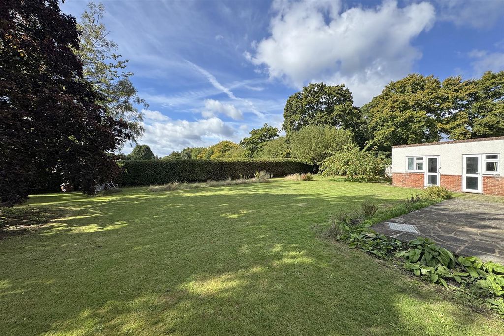 Property photo 2 of 19 Img_4163.Jpg