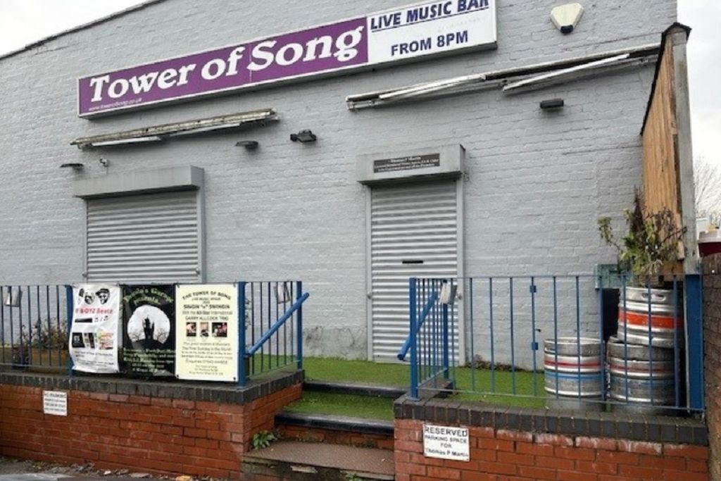 Property photo 1 of 7