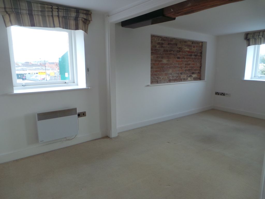 Property photo 3 of 8