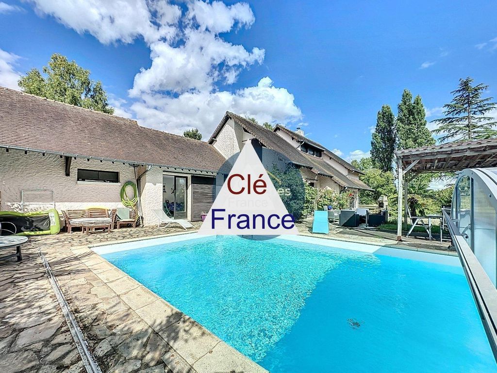 Property photo 1 of 24