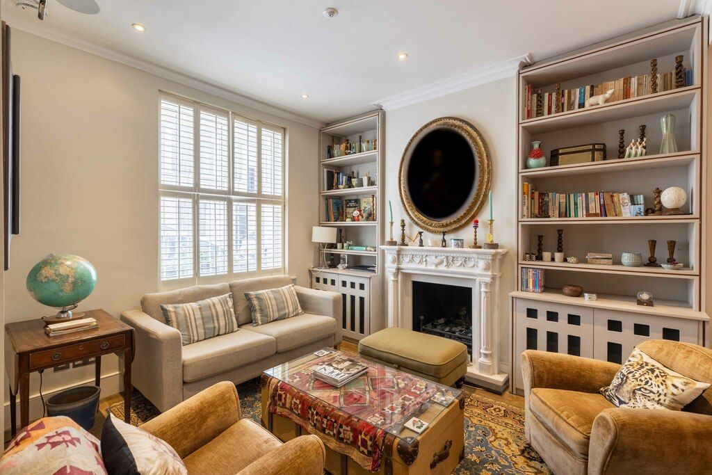 Property photo 1 of 17