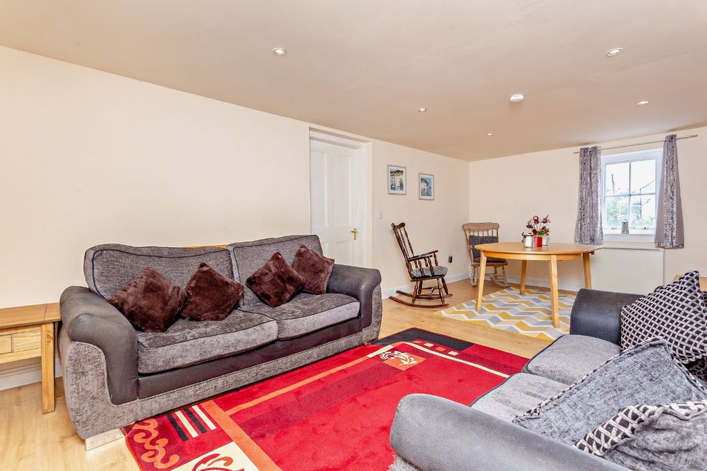 Property photo 3 of 14 Lot 2 - Flat 1