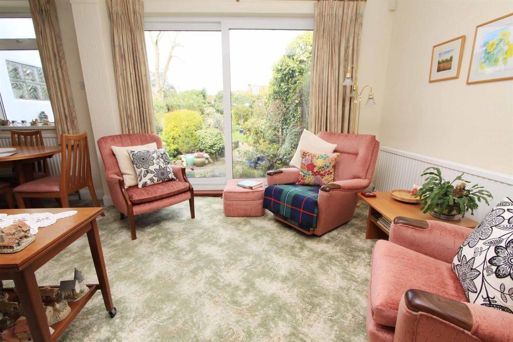 Property photo 3 of 14 Img_7021.Jpg