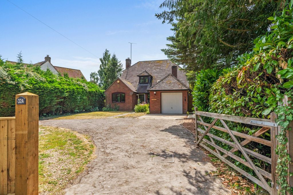 Property photo 1 of 10 Front