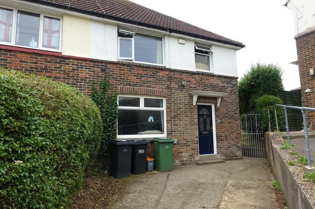 Property photo 1 of 31 3 Bedroom Semi-Detached