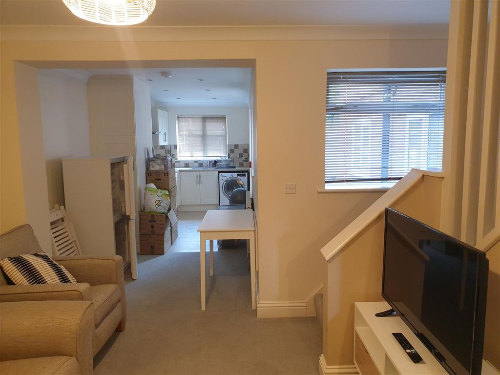 Property photo 1 of 3 Main Picture