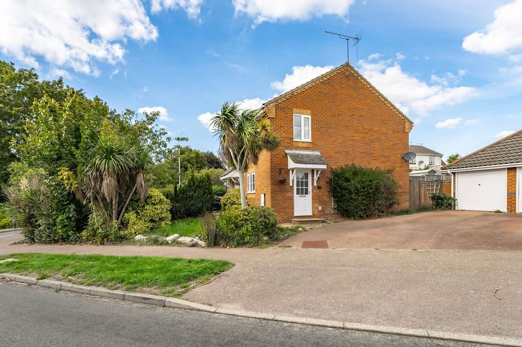 Property photo 1 of 15