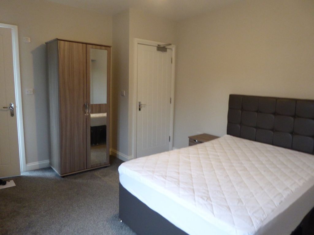 Property photo 3 of 15 Picture No. 03