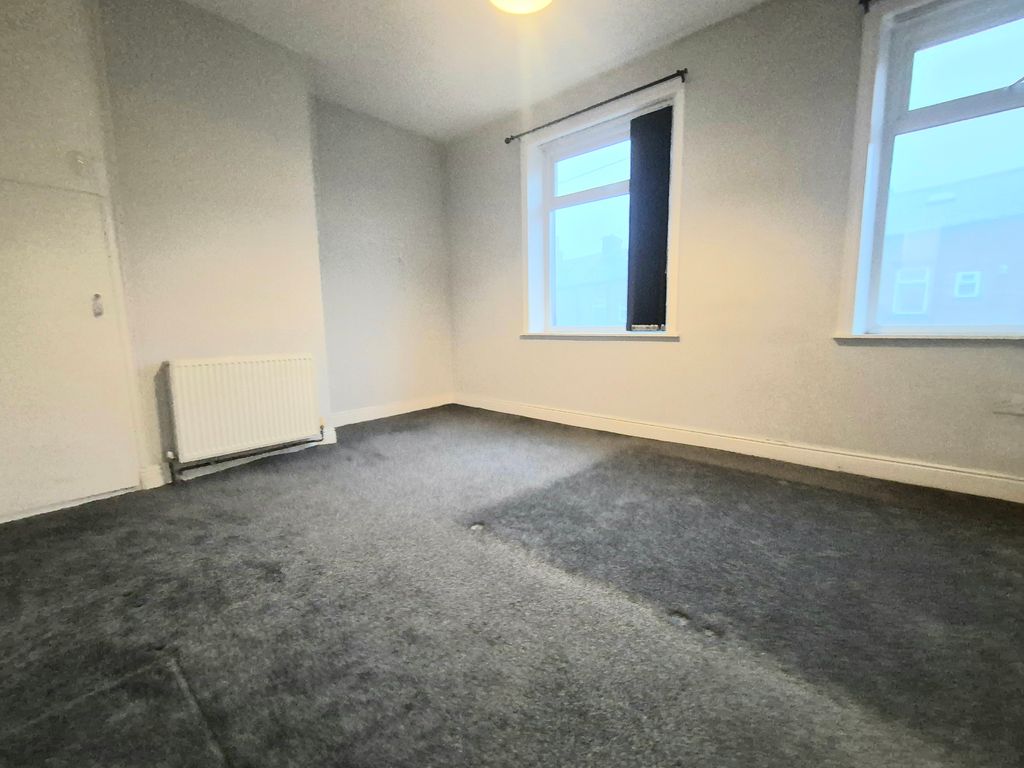 Property photo 3 of 6 Image