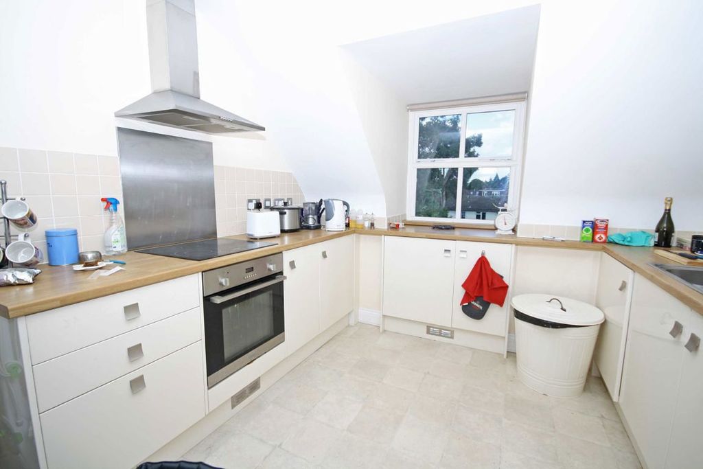 Property photo 3 of 4