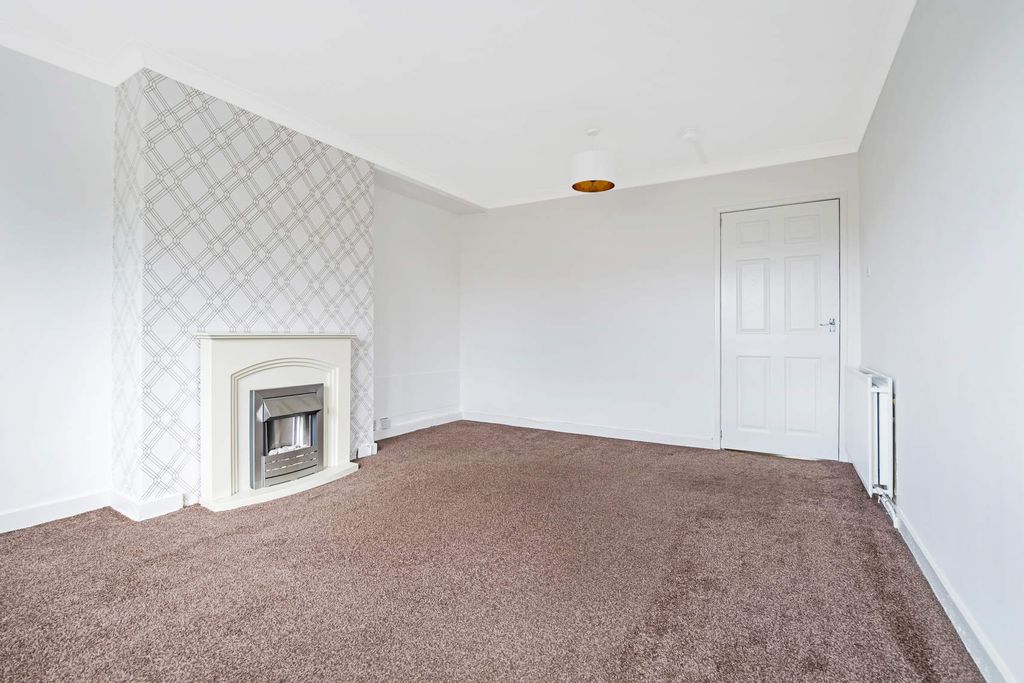 Property photo 3 of 15 3