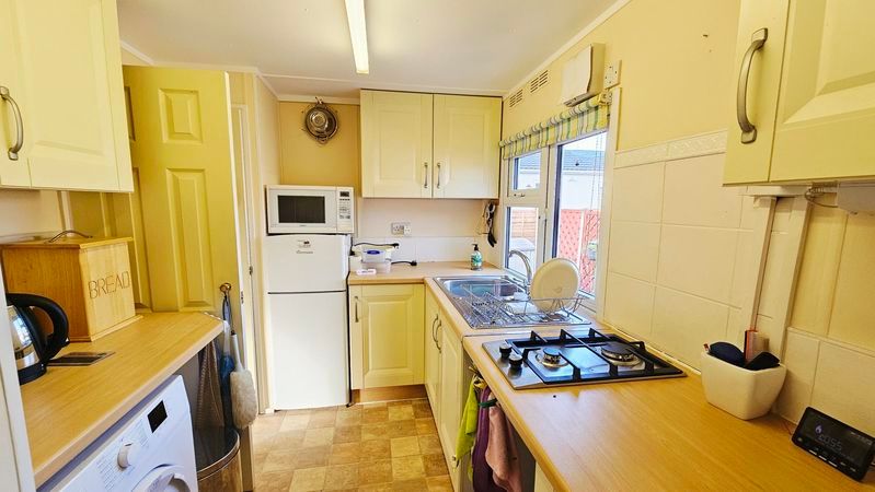 Property photo 2 of 13 Photo 2