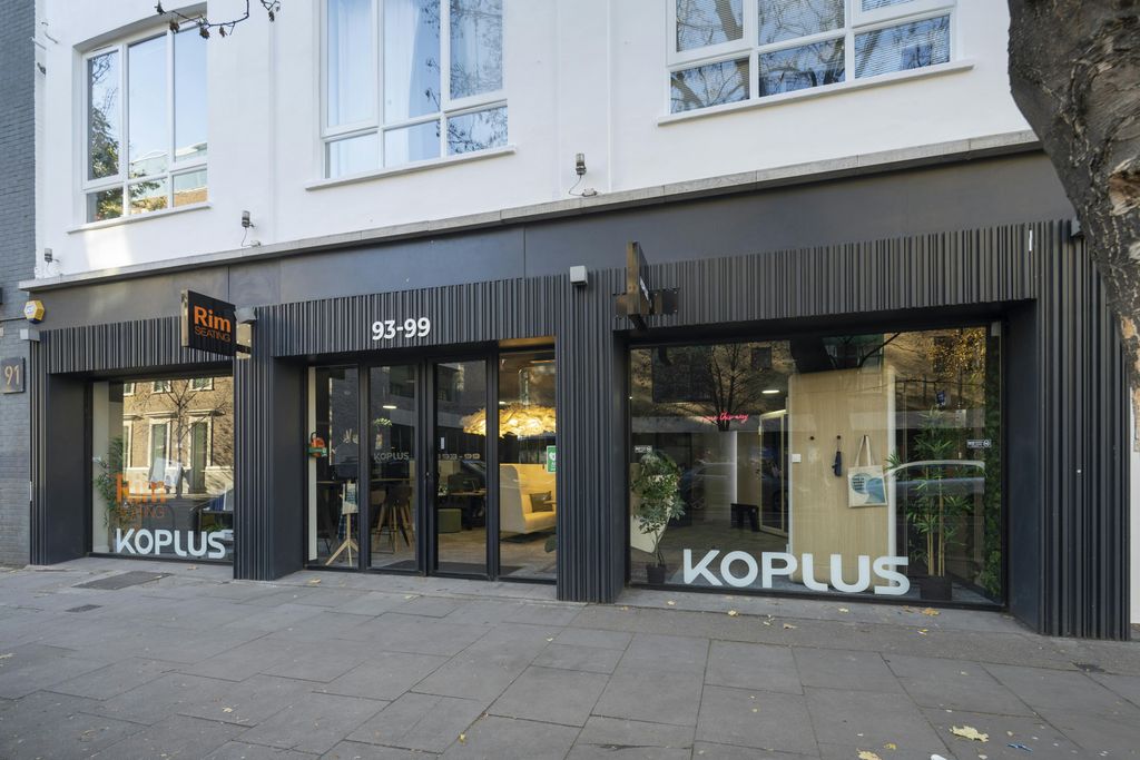 Property photo 2 of 18 External