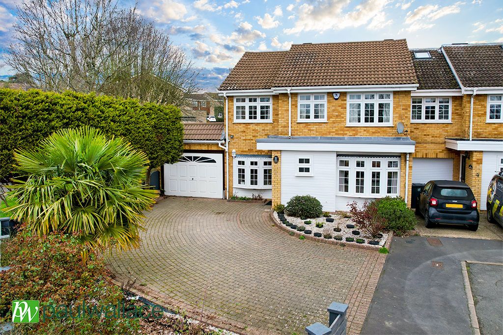 Property photo 1 of 24 Front Exterior