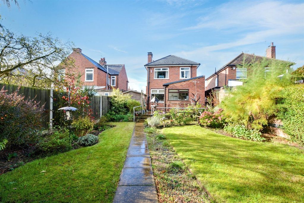 Property photo 2 of 21 Garden_3.Jpeg