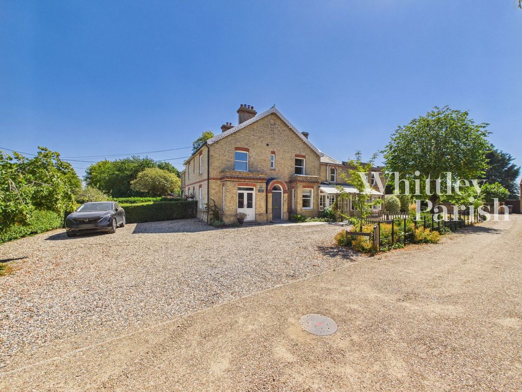 Property photo 1 of 30