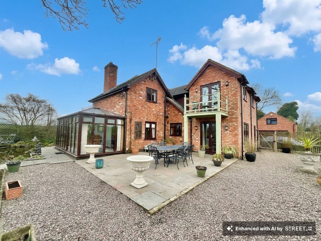 Property photo 1 of 35
