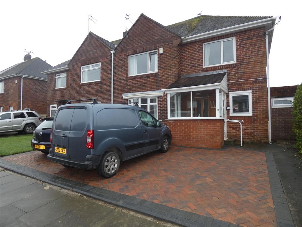 Property photo 1 of 16 P1120164.Jpg