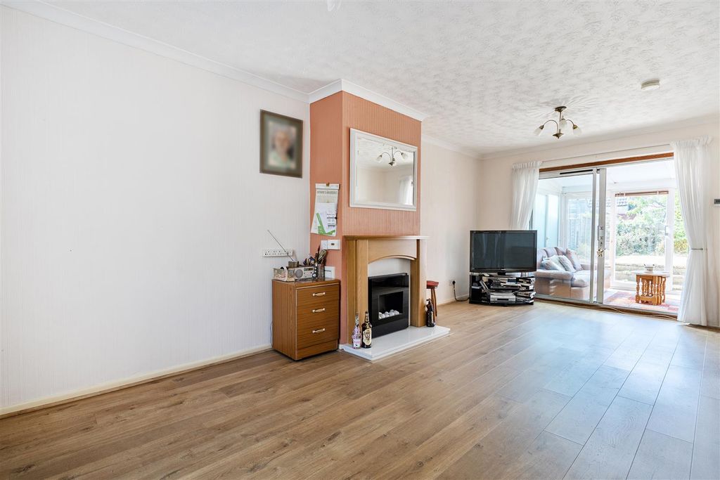 Property photo 3 of 16 1503038-7-6A7c4Cbdbcdd8.Jpg