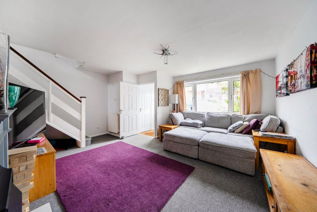 Property photo 3 of 24 Picture No. 14