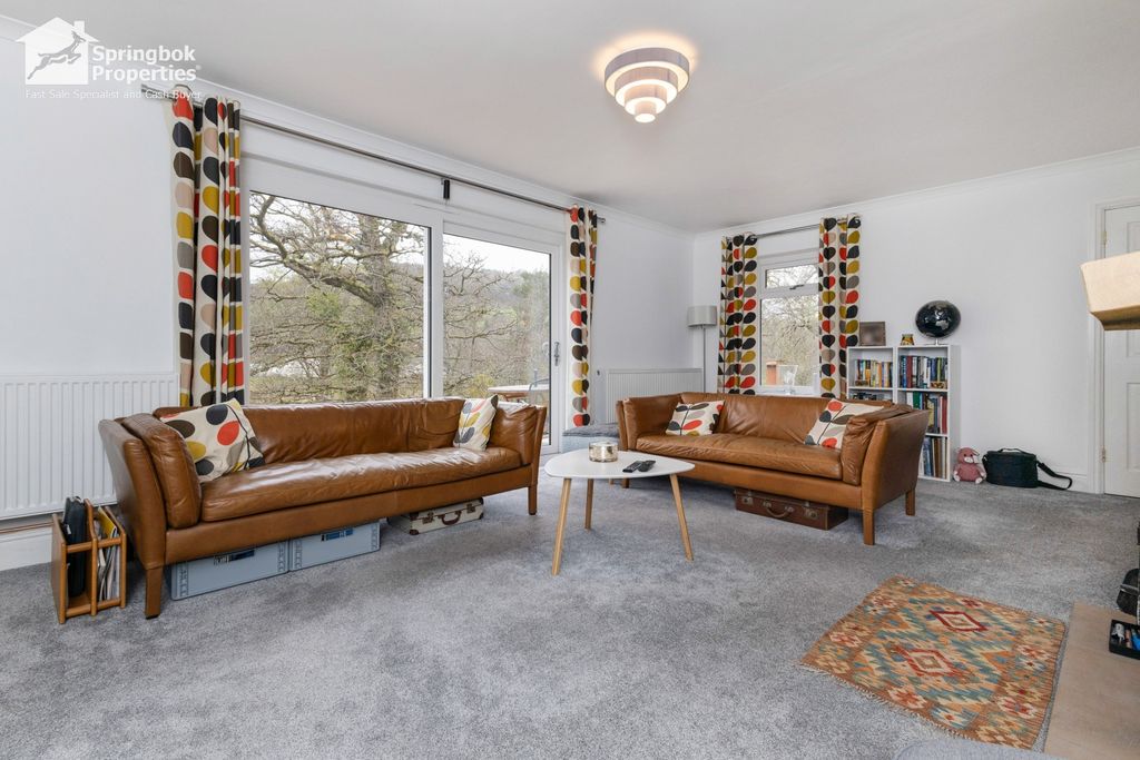 Property photo 2 of 15 1