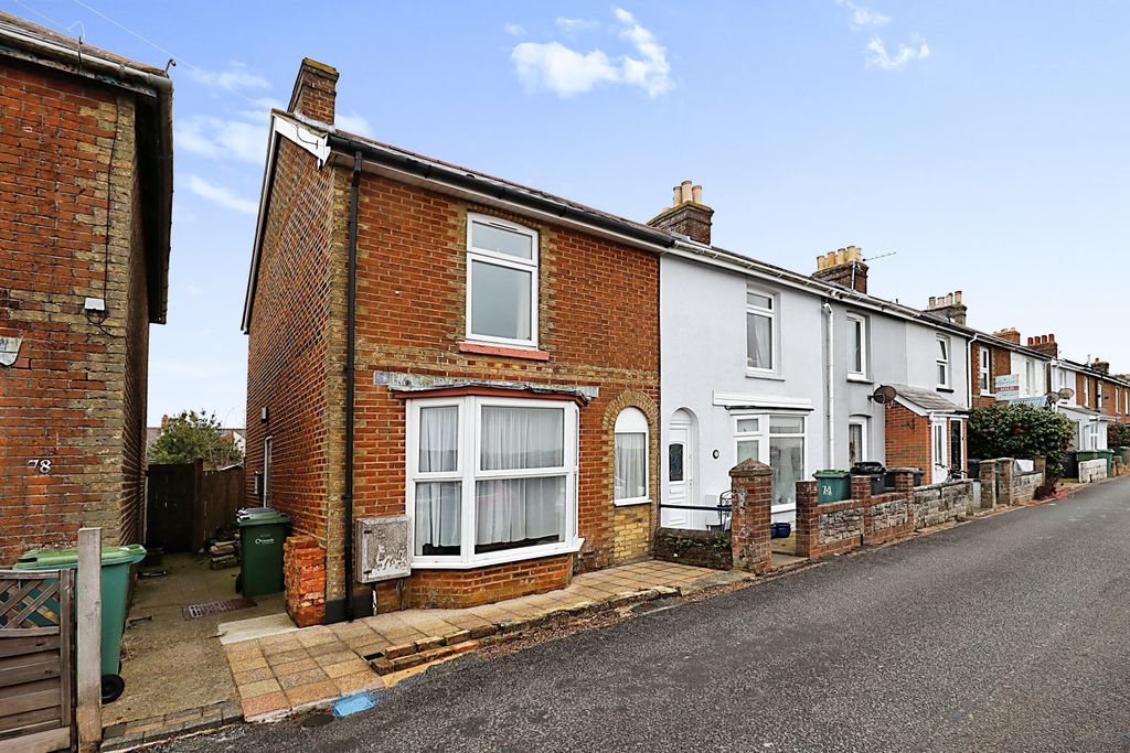 Property photo 1 of 11