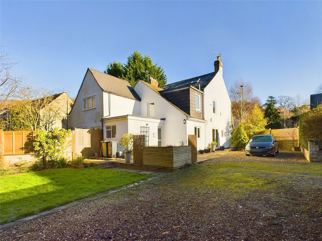 Property photo 1 of 28 Picture No. 07
