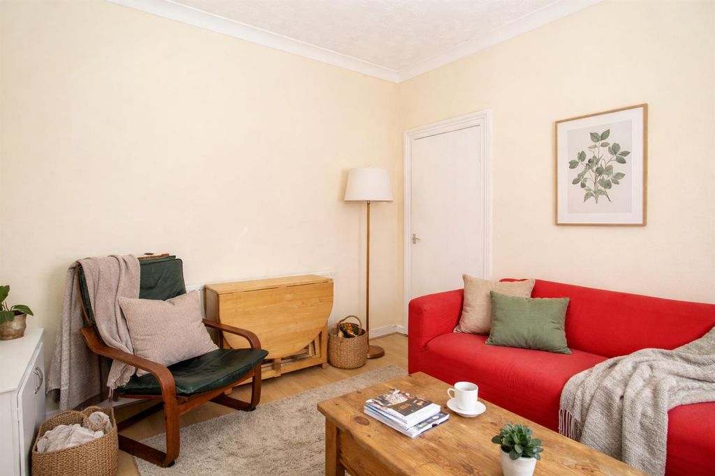 Property photo 1 of 15 Orbit Street 4.Png