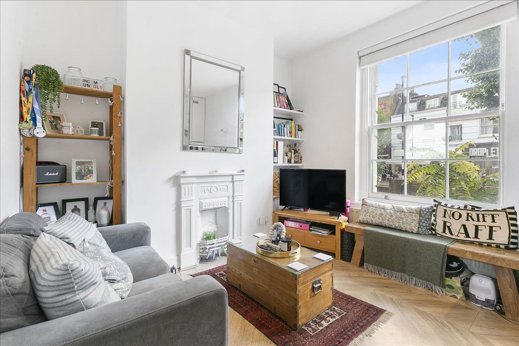Property photo 1 of 7