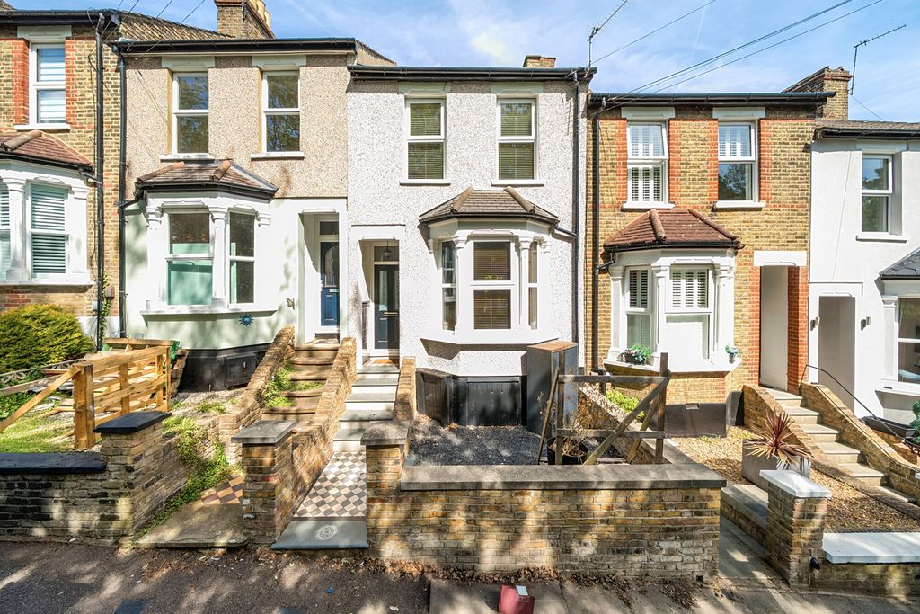 Property photo 1 of 23 1468035-3-6A1067B...