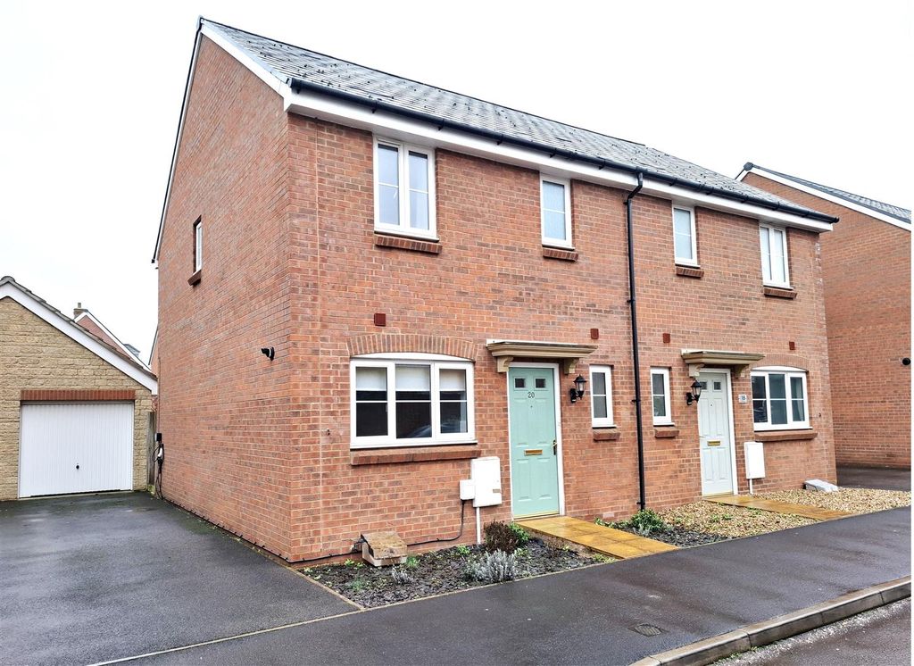 Property photo 1 of 13 ''''.Jpg