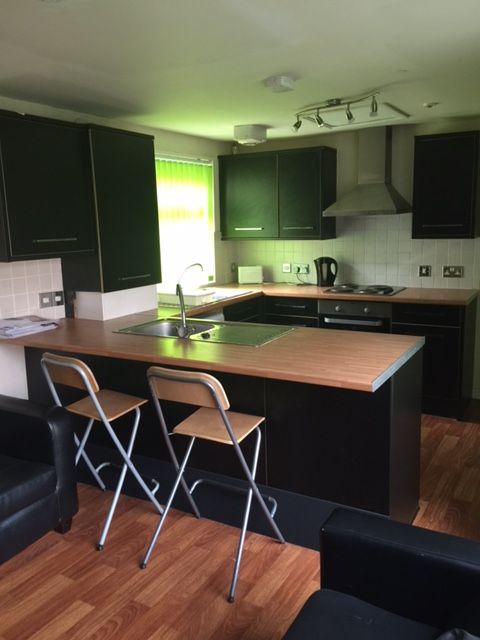 Property photo 2 of 6 Kitchen