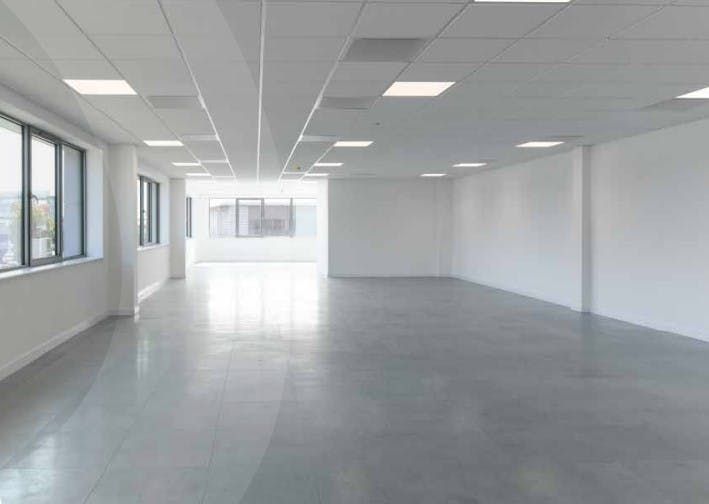 Property photo 2 of 6 Poyle Point24.Jpg