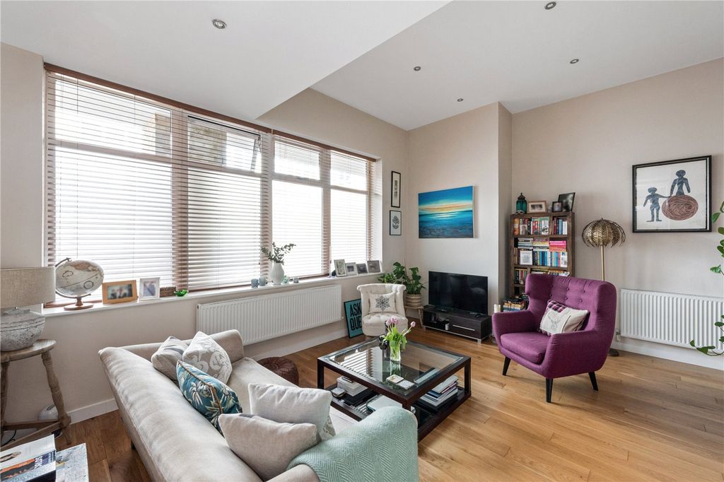Property photo 1 of 11 Picture No. 07