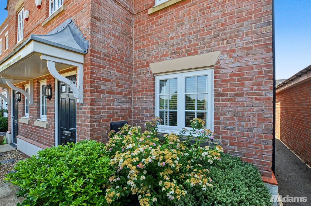 Property photo 1 of 29