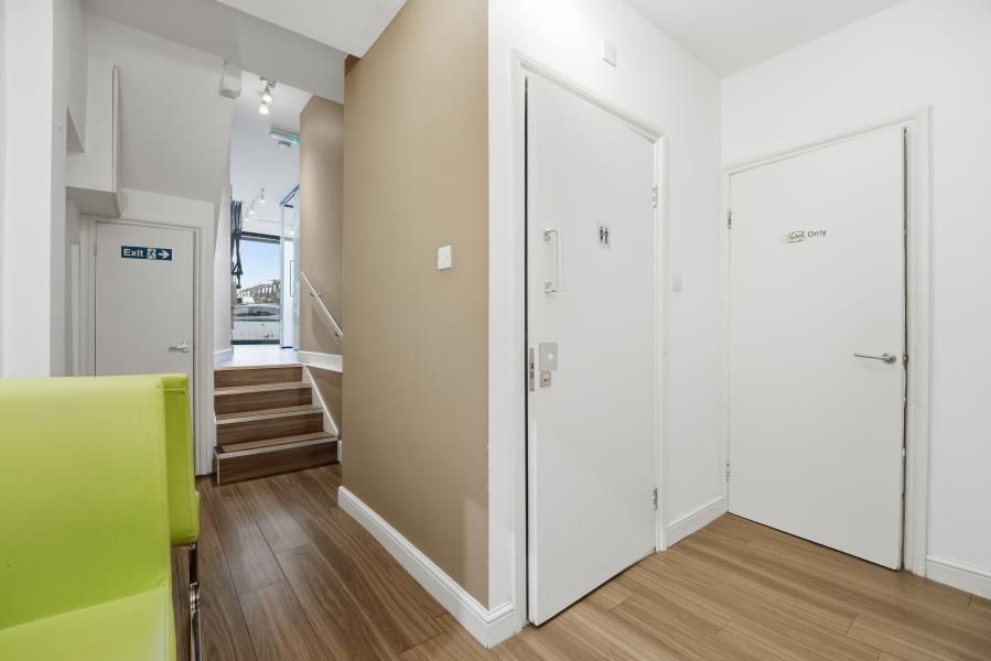 Property photo 3 of 8