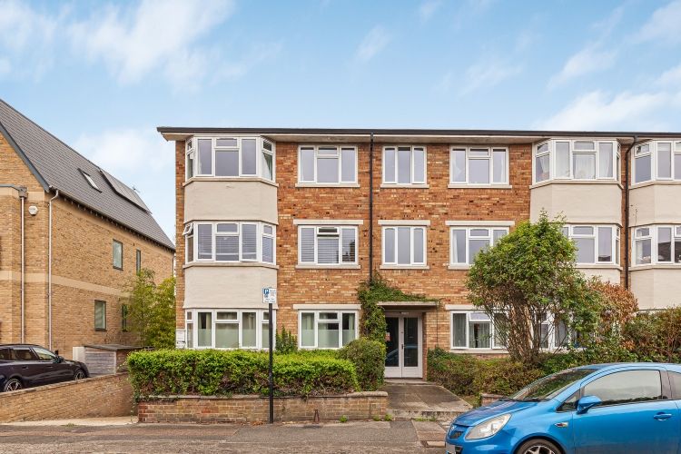 Property photo 1 of 8 300169