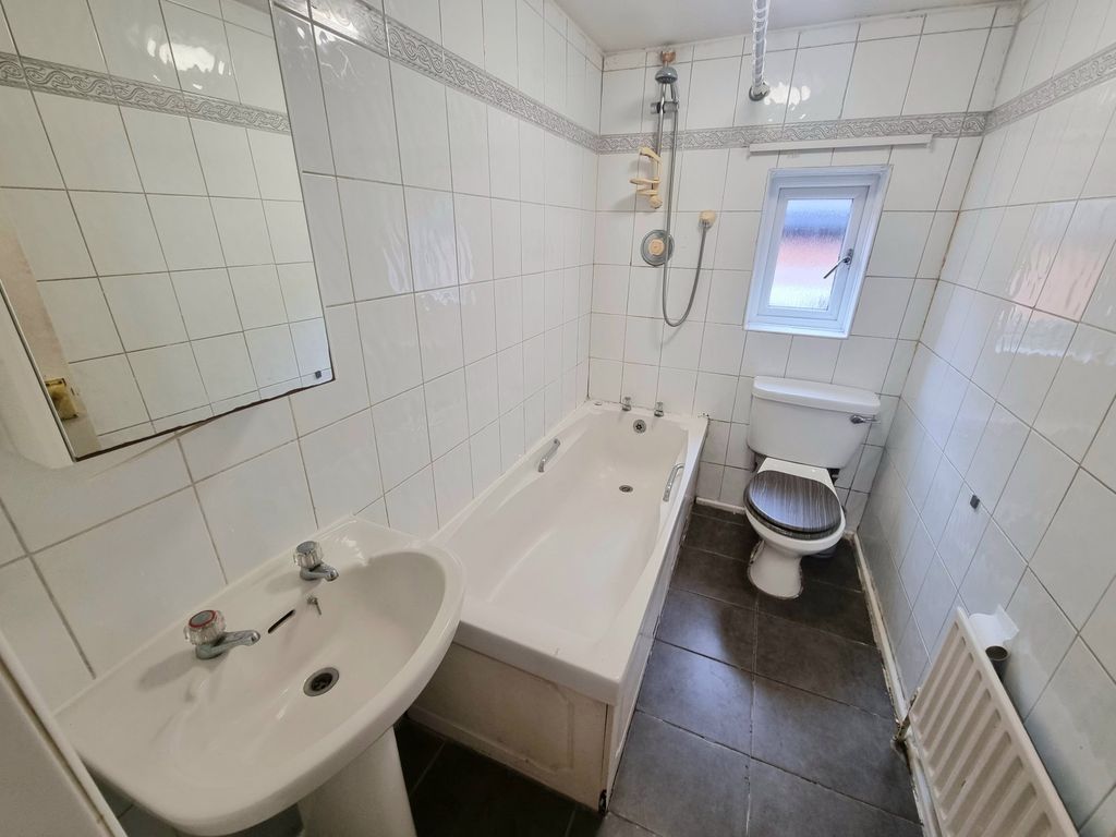 Property photo 3 of 9 Picture No. 03