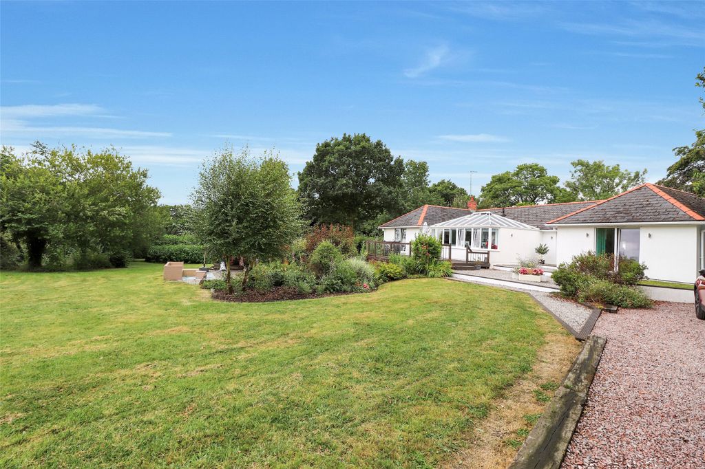 Property photo 1 of 23 Picture No. 30